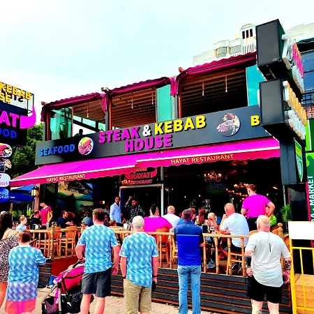 Oldskool Town 15 Minutes Walk To Lara Antalya