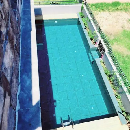 Oldskool Town 15 Minutes Walk To Lara Villa *