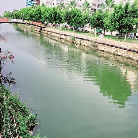 Oldskool Town 15 Minutes Walk To Lara 别墅 安塔利亚